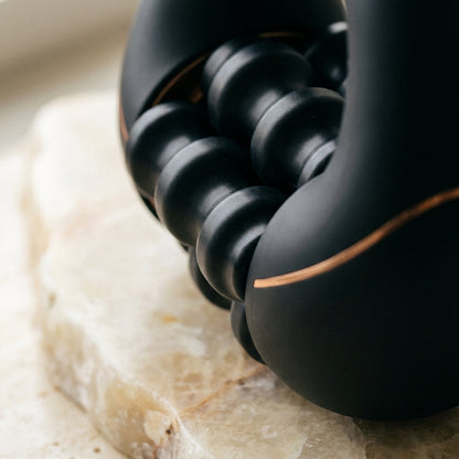 Madera Ritual — Electric Body Roller